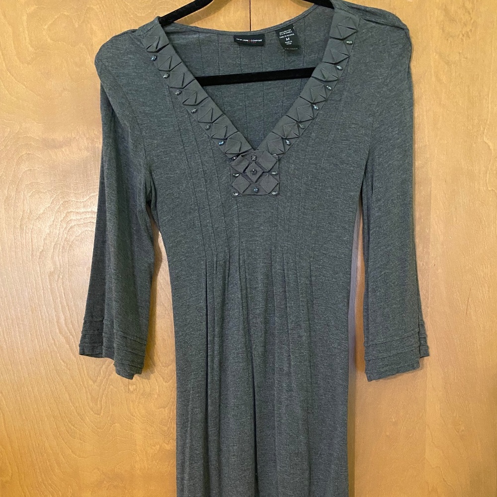 New York & Company dress ~ Gray ~ Size M